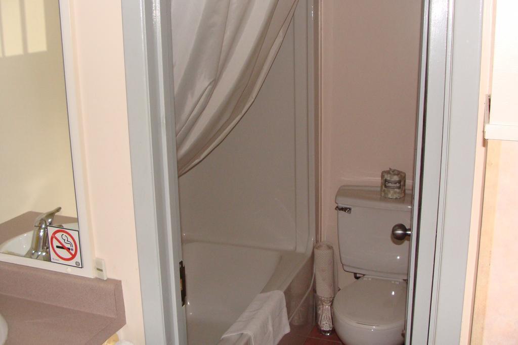 Leisure Inn Haileybury 客房 照片